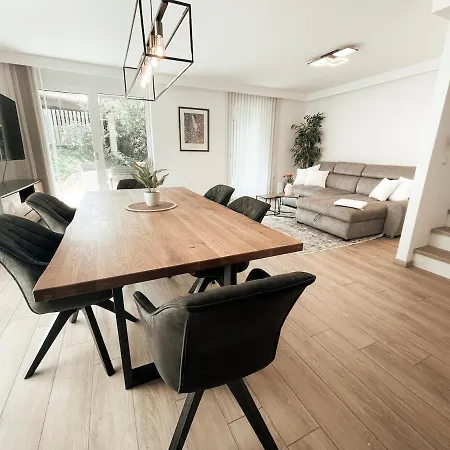 Appartamento Modern Maisonette With Big Garden In Graz