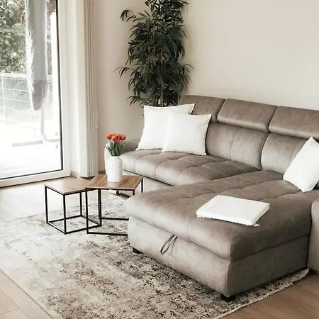 Modern Maisonette With Big Garden In شقة غراتس