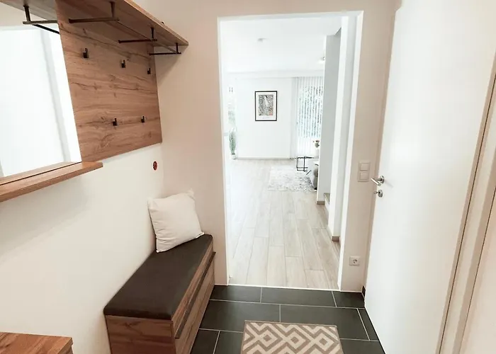 Modern Maisonette With Big Garden In *